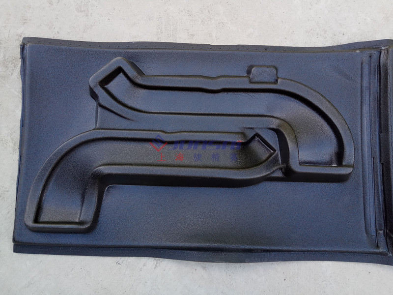 汽車風(fēng)管吸塑機(jī)樣品